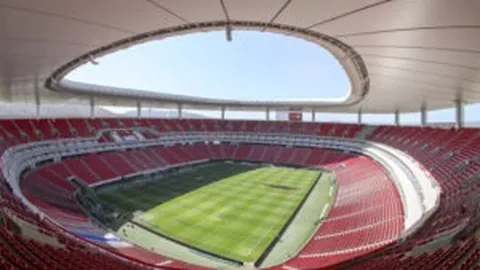 《徐正源重磅拒绝中超豪门及K联赛邀约：聚焦未来，明年执教之路暂不开启》