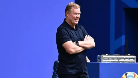 小薩：强敌不容小觑，我们必将竭尽全力！