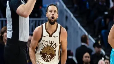 澳網混雙冠軍誕生！謝淑薇與傑林斯基奮戰奪勝，共獲激動勝利